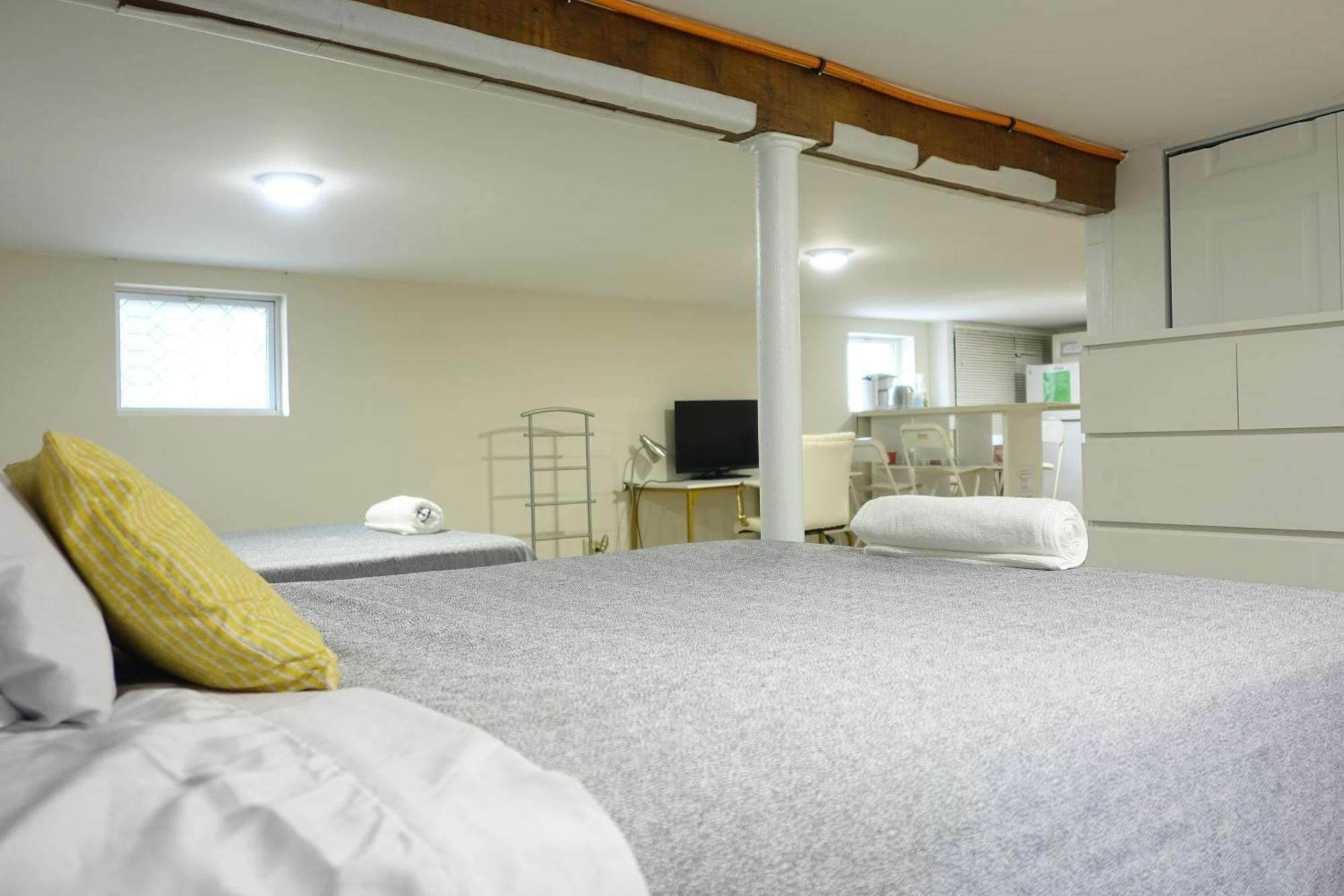 Best Ewr Airport Studio-Hot Tub-Free Parking Hillside Eksteriør billede
